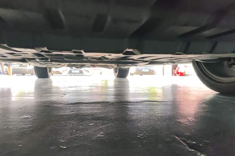 Used Toyota Reiz 2013 2.5V Shangrui Edition Chassis Front