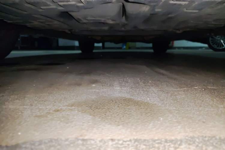 Used Toyota Reiz 2013 2.5V Shangrui Edition Chassis Front