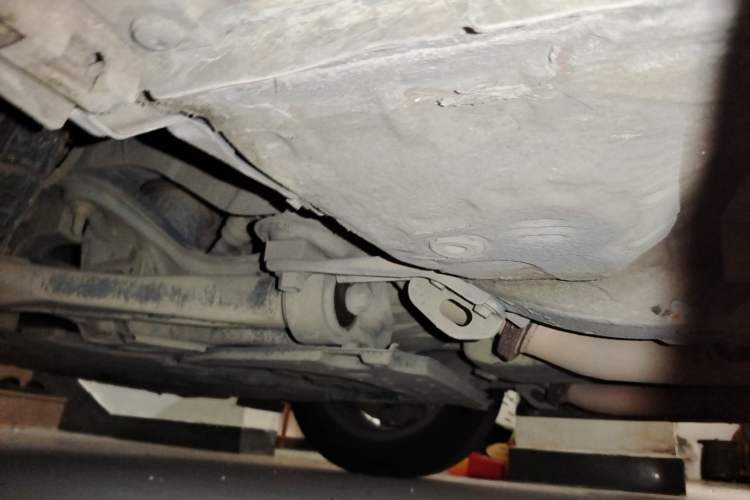 Used Toyota Reiz 2013 2.5V Elite Edition Chassis Front