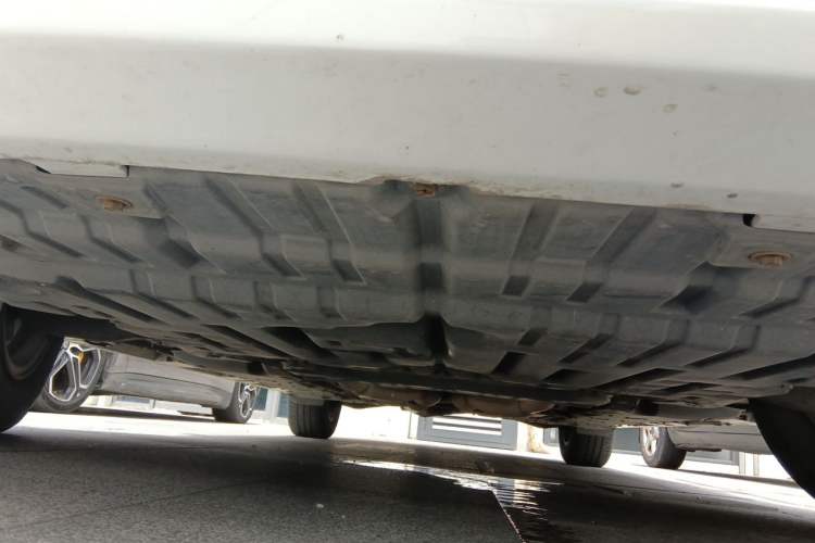 Used Toyota Reiz 2013 2.5V Elite Edition Chassis Front