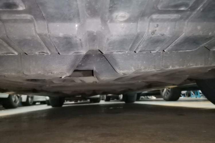 Used Toyota Reiz 2013 2.5V Elite Edition Chassis Front