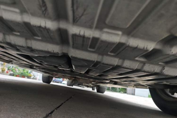 Used Toyota Reiz 2013 2.5V Elite Edition Chassis Front