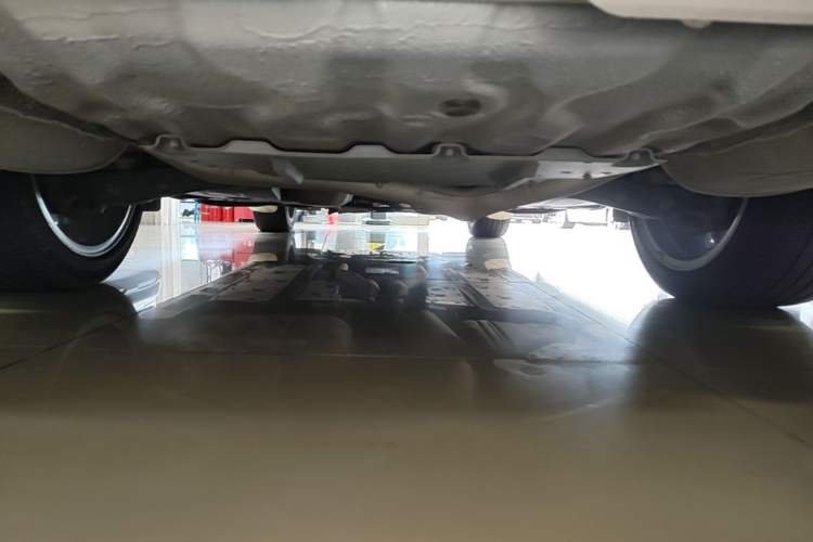 Used Toyota Reiz 2013 2.5V Shangrui Edition Chassis Rear