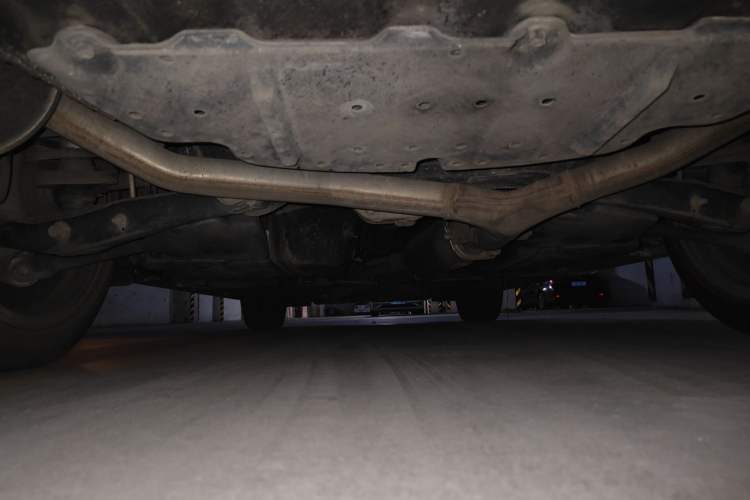 Used Toyota Reiz 2013 2.5V Shangrui Navigation Edition Chassis Rear