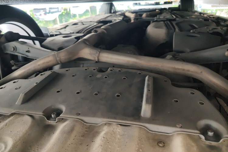 Used Toyota Reiz 2013 2.5V Shangrui Edition Chassis Rear