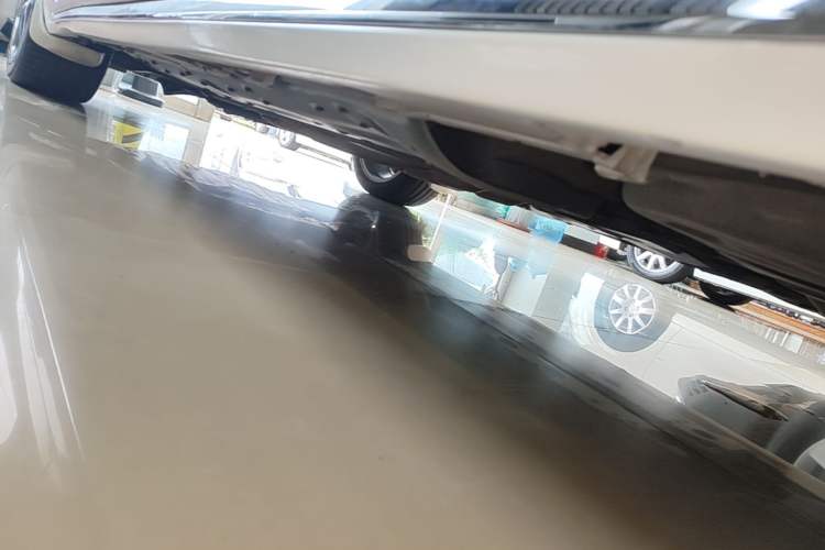 Used Toyota Reiz 2013 2.5V Shangrui Edition Chassis Rear Left