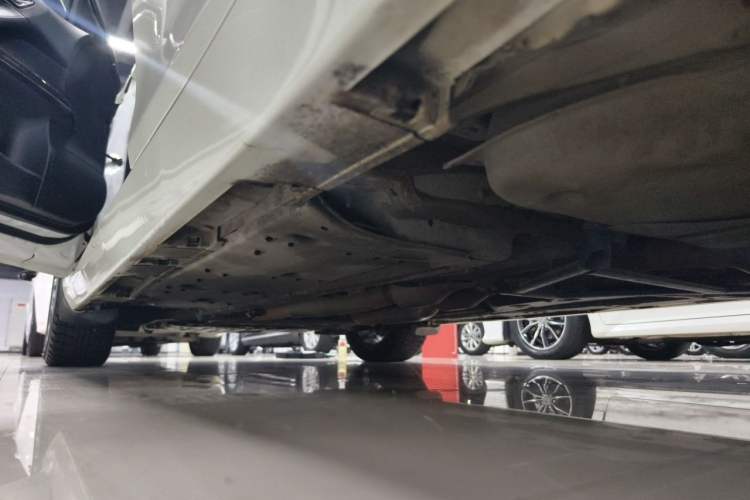 Used Toyota Reiz 2013 2.5S Elite Edition Chassis Rear Left