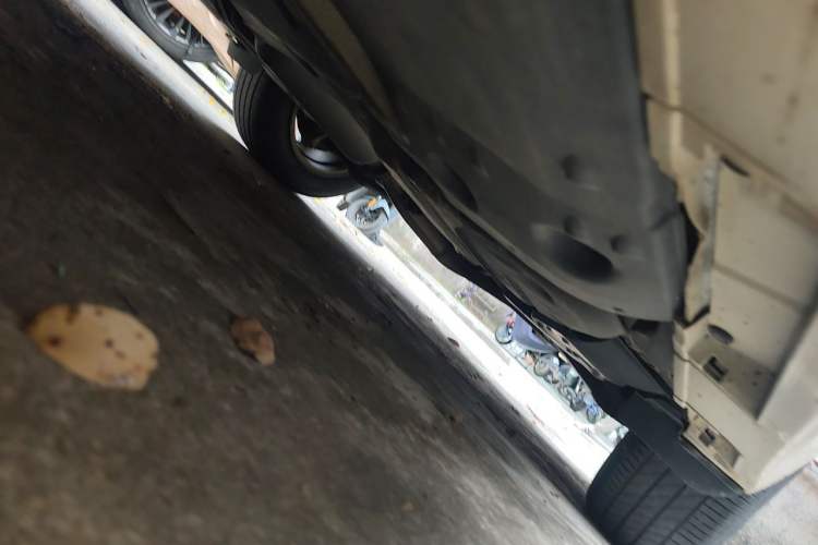 Used Toyota Reiz 2013 2.5S Elite Edition Chassis Rear Left