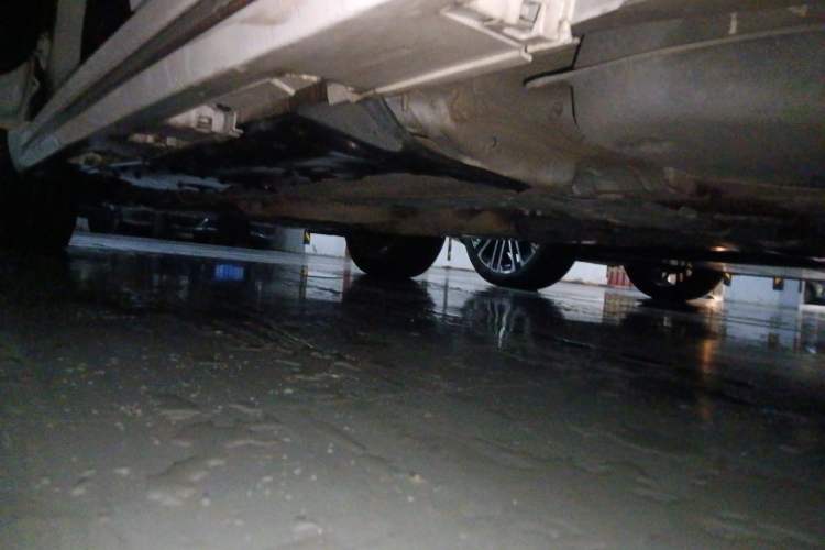 Used Toyota Reiz 2013 2.5V Shangrui Edition Chassis Rear Left