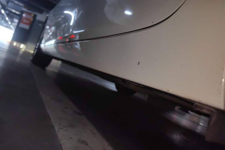 Used Toyota Reiz 2013 2.5V Elite Edition Chassis Rear Left