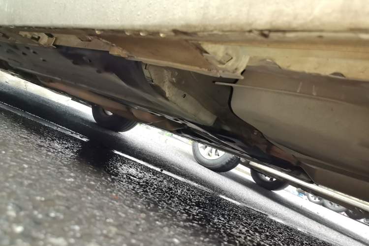Used Toyota Reiz 2013 2.5V Elite Edition Chassis Rear Left