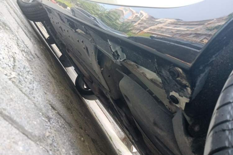 Used Toyota Reiz 2013 2.5V Elite Edition Chassis Rear Left