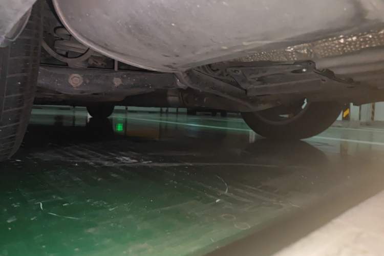 Used Toyota Reiz 2013 2.5V Elite Edition Chassis Rear Left