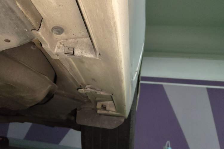 Used Toyota Reiz 2013 2.5V Shangrui Edition Chassis Rear Left