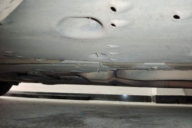 Used Toyota Reiz 2013 2.5V Elite Edition Chassis Rear Left