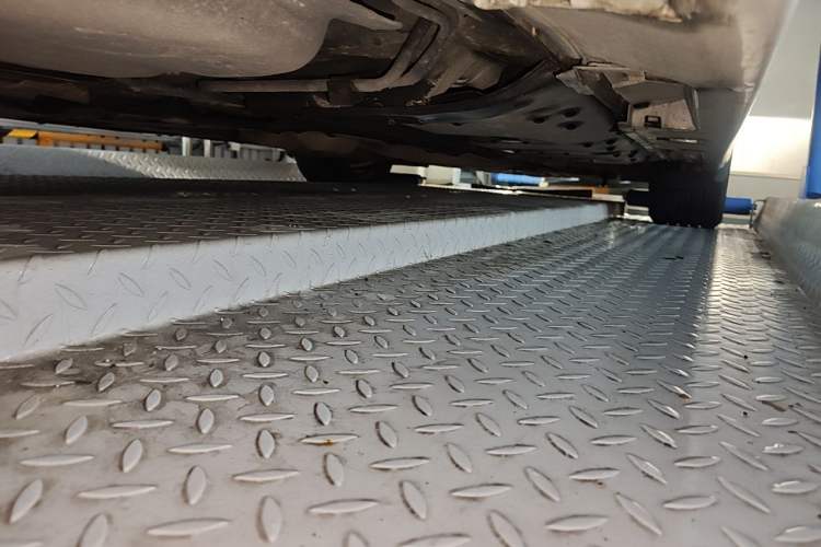 Used Toyota Reiz 2013 2.5V Shangrui Edition Chassis Rear Right