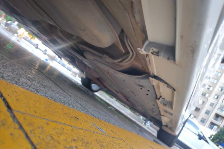 Used Toyota Reiz 2013 2.5V Elite Edition Chassis Rear Right