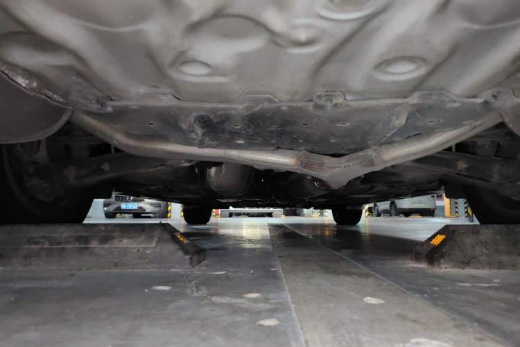 Used Toyota Reiz 2013 2.5S Elite Edition Chassis Rear
