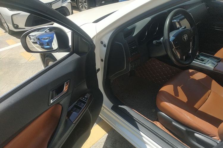 Used Toyota Reiz 2013 2.5S Elite Edition Driver Seat