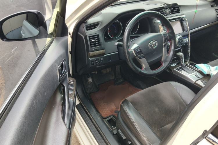 Used Toyota Reiz 2013 2.5V Shangrui Navigation Edition Driver Seat