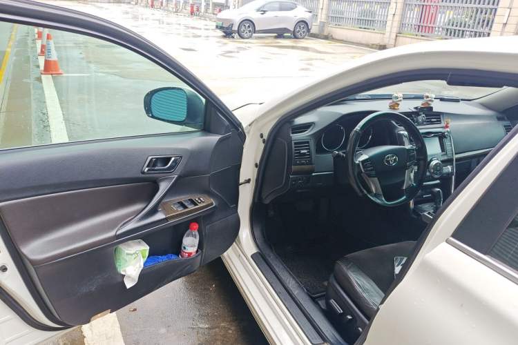 Used Toyota Reiz 2013 2.5V Shangrui Edition Driver Seat