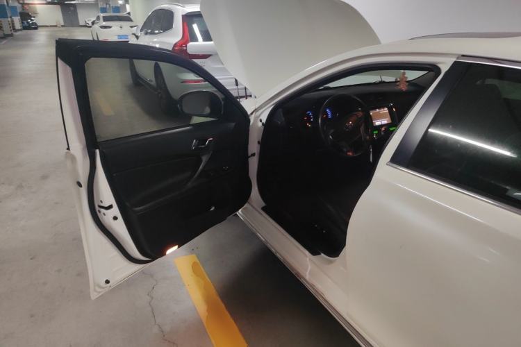 Used Toyota Reiz 2013 2.5V Shangrui Navigation Edition Driver Seat