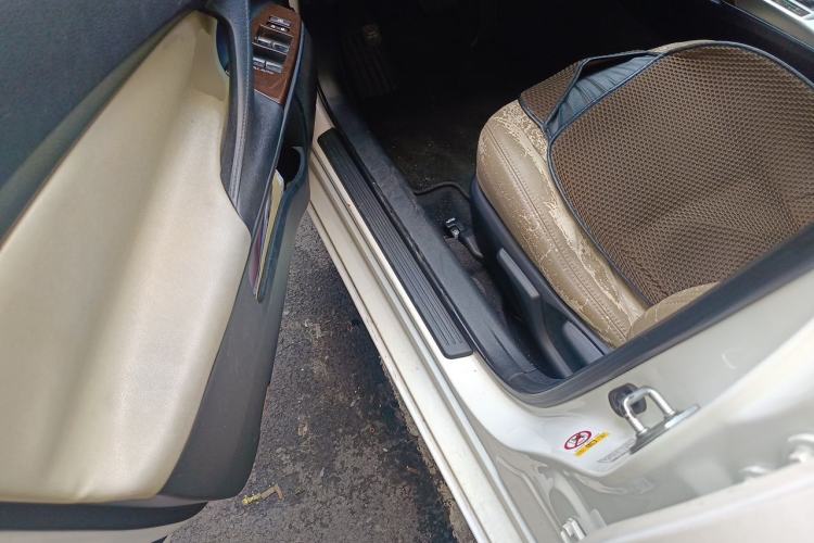 Used Toyota Reiz 2013 2.5S Elite Edition Driver Seat