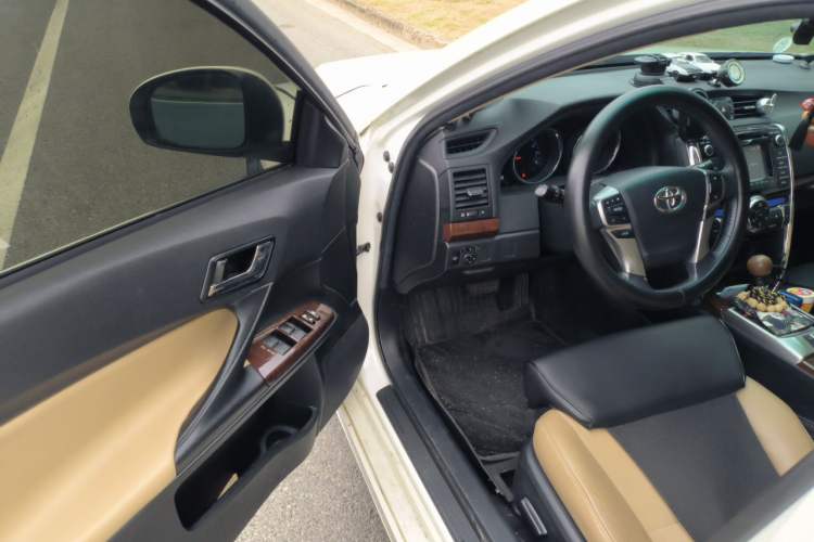 Used Toyota Reiz 2013 2.5V Shangrui Edition Driver Seat