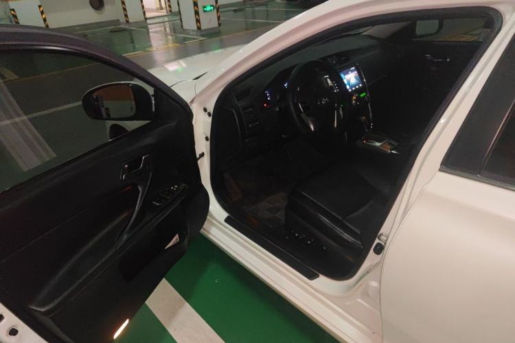 Used Toyota Reiz 2013 2.5V Elite Edition Driver Seat