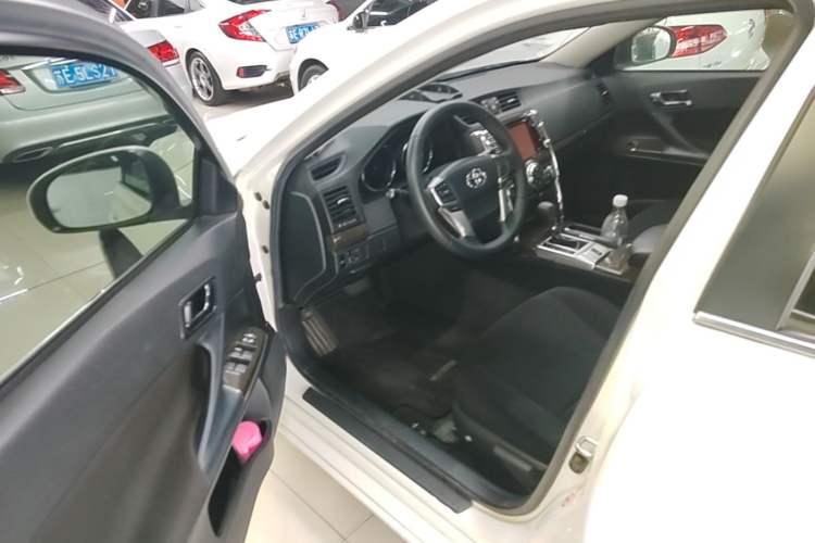 Used Toyota Reiz 2013 2.5S Elite Edition Driver Seat