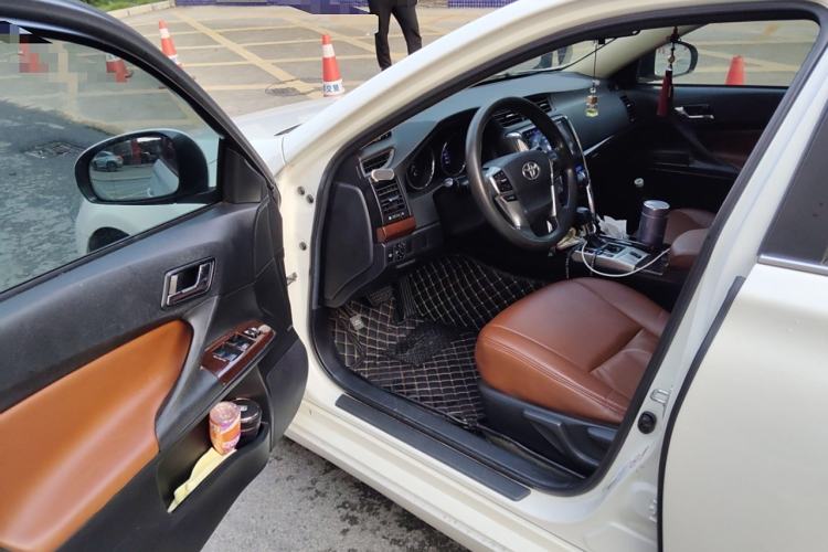 Used Toyota Reiz 2013 2.5S Elite Edition Driver Seat