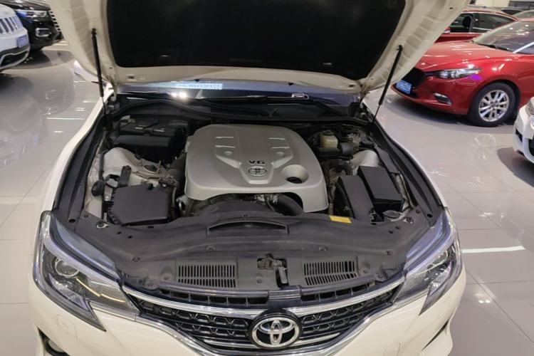 Used Toyota Reiz 2013 2.5V Shangrui Edition Engine Bay