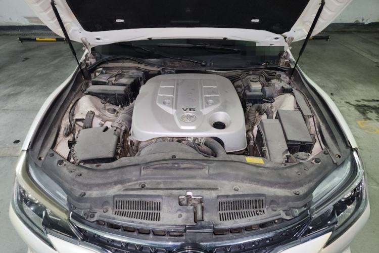 Used Toyota Reiz 2013 2.5V Shangrui Edition Engine Bay