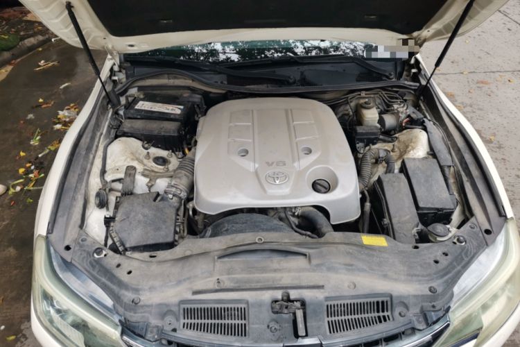 Used Toyota Reiz 2013 2.5V Shangrui Edition Engine Bay
