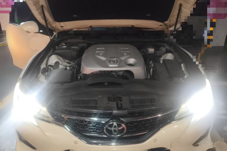 Used Toyota Reiz 2013 2.5V Shangrui Edition Engine Bay