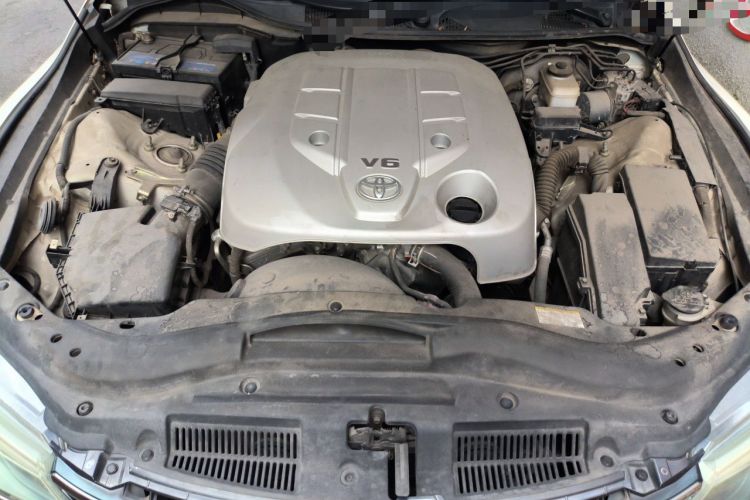 Used Toyota Reiz 2013 2.5S Elite Edition Engine Bay