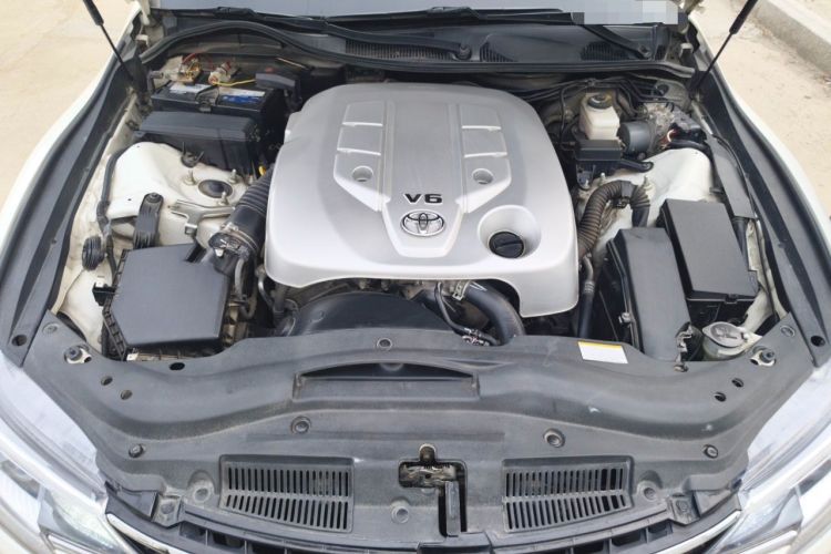 Used Toyota Reiz 2013 2.5V Shangrui Edition Engine Bay