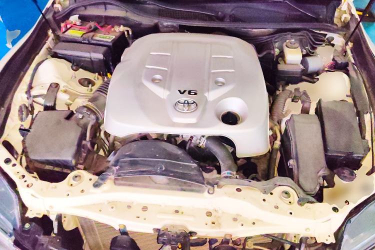 Used Toyota Reiz 2013 2.5V Shangrui Edition Engine Bay