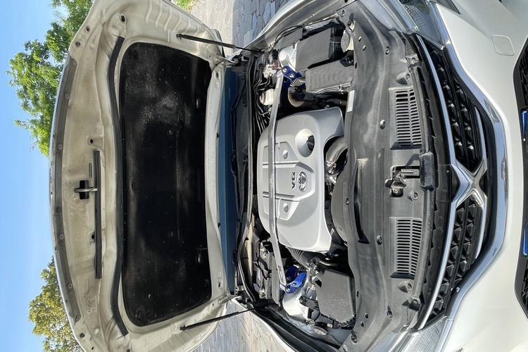Used Toyota Reiz 2013 2.5V Shangrui Edition Engine Bay