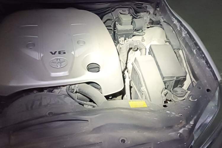 Used Toyota Reiz 2013 2.5V Shangrui Edition Engine Bay Left