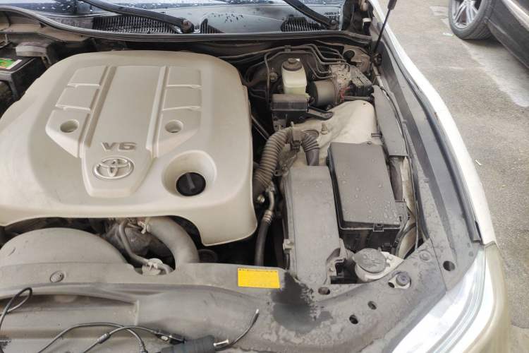 Used Toyota Reiz 2013 2.5V Shangrui Edition Engine Bay Left