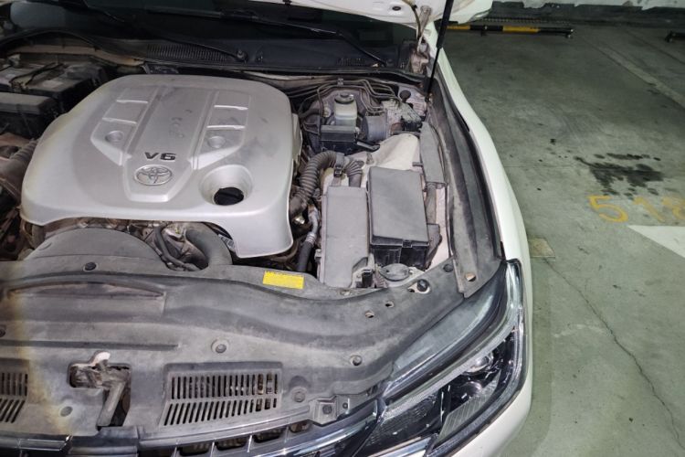 Used Toyota Reiz 2013 2.5V Shangrui Edition Engine Bay Left