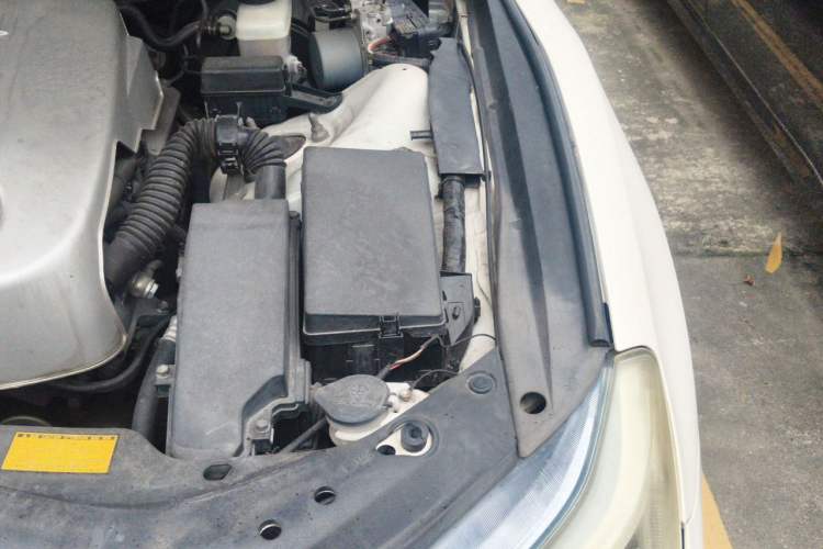 Used Toyota Reiz 2013 2.5S Elite Edition Engine Bay Left