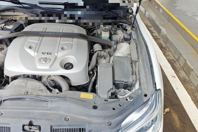 Used Toyota Reiz 2013 2.5V Shangrui Edition Engine Bay Left