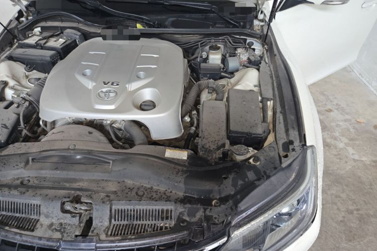 Used Toyota Reiz 2013 2.5V Elite Edition Engine Bay Left