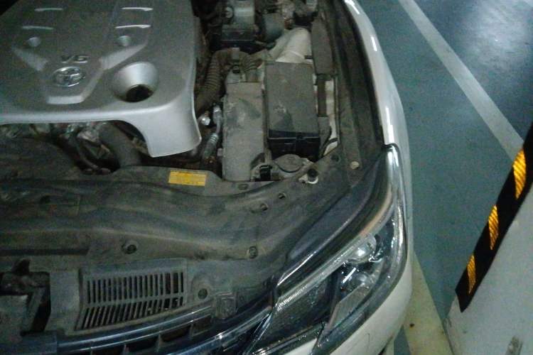 Used Toyota Reiz 2013 2.5V Shangrui Edition Engine Bay Left