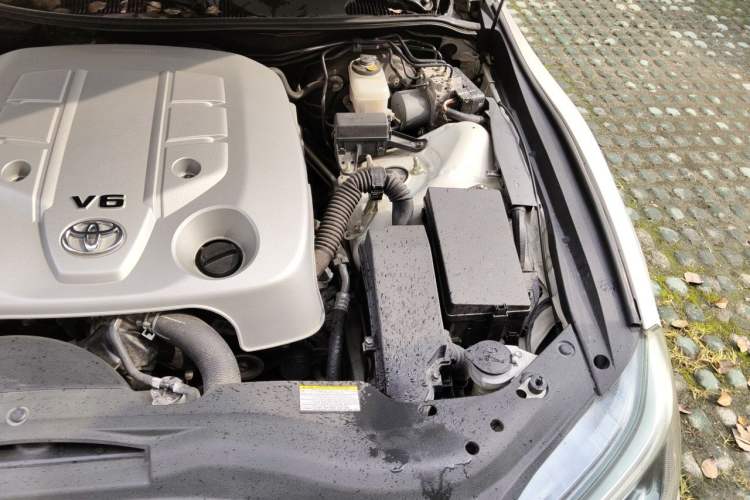 Used Toyota Reiz 2013 2.5V Shangrui Edition Engine Bay Left