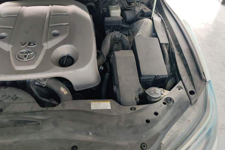 Used Toyota Reiz 2013 2.5V Shangrui Edition Engine Bay Left