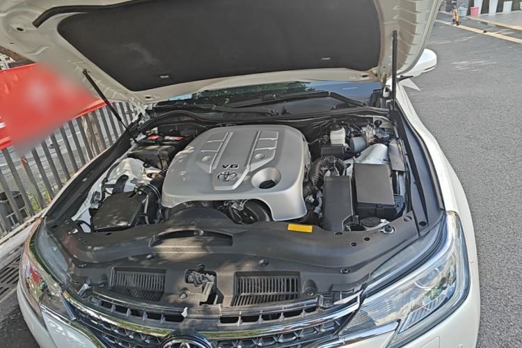 Used Toyota Reiz 2013 2.5V Shangrui Edition Engine Bay