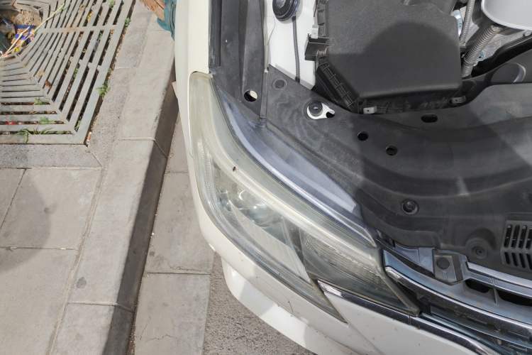 Used Toyota Reiz 2013 2.5V Shangrui Edition Engine Bay Right